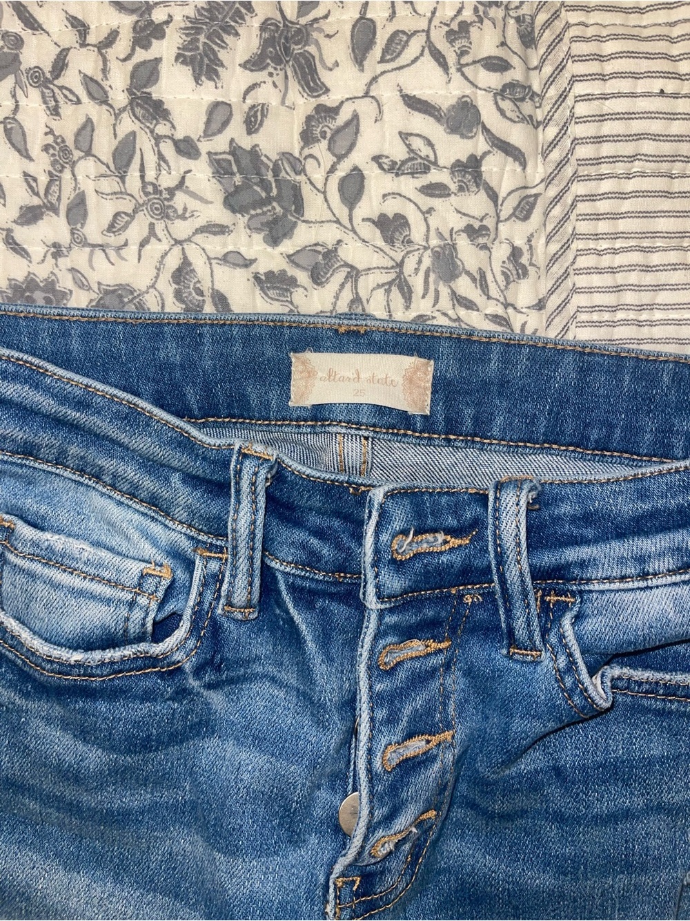 Altar’d State Jeans - Picture 3 of 4
